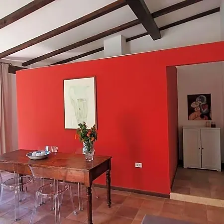 Couette-café Casa Castagna 4*