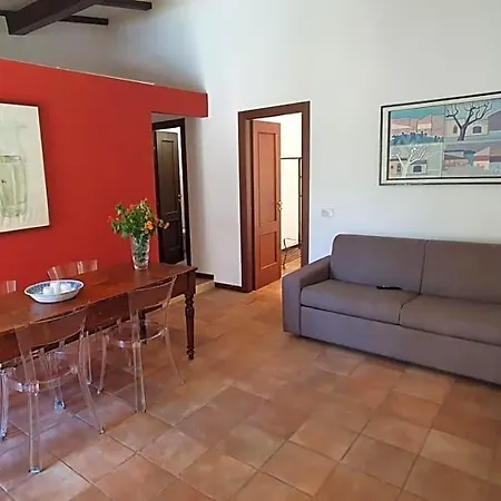 Couette-café Casa Castagna 4*