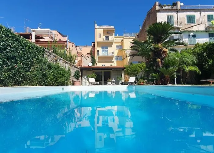 Casa Castagna 住宿加早餐酒店 卡塞塔